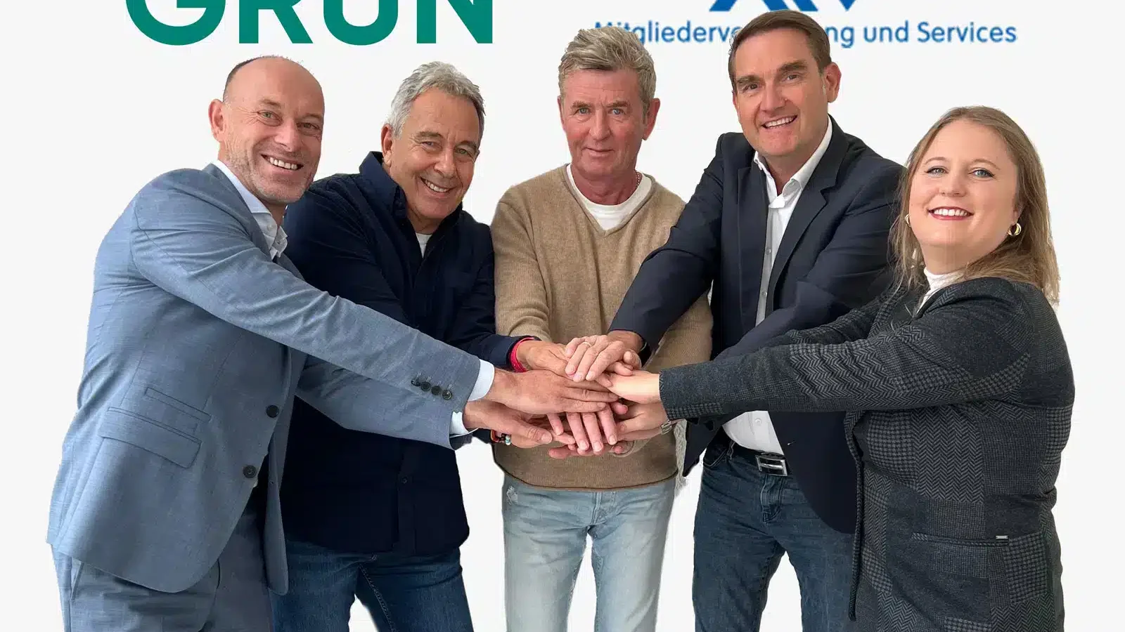 Vrnl: Ulrike Servas (Geschäftsführerin der GRÜN ARV) mit Dr. Oliver Grün (CEO GRÜN Software Group), den beiden bisherigen Gesellschaftern Hans-Dieter Schmidt und Dirk Merten sowie Prof. Dr. Rainer Lauterbach.